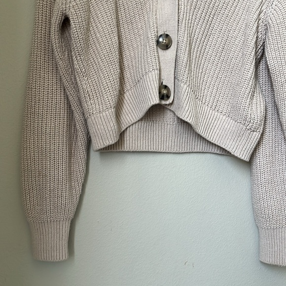 H&M Cardigan with Buttons - Picture 5 of 13